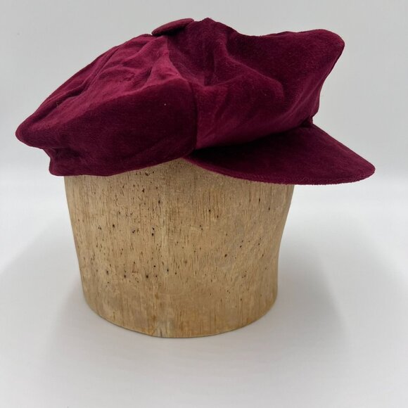 Vintage Montgomery Ward Newsboy Cap Wine Raspberry Velvet Cotton Polyester Blend - Picture 1 of 8